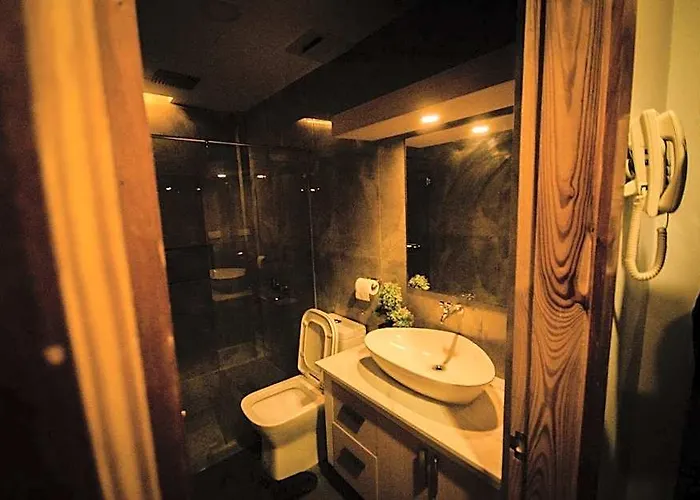 Rudhil's Place And Hotel Cebu