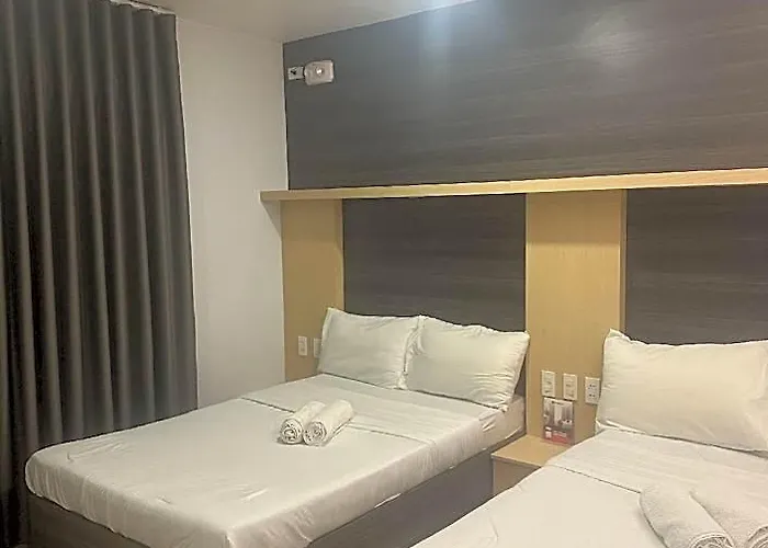 Hotel Rudhil's Place And 5*